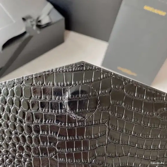 UPTOWN YSL POUCH 0412